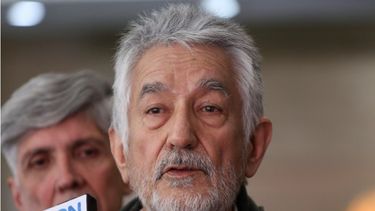 un ministro de rodriguez saa va a juicio por presionar a jueces
