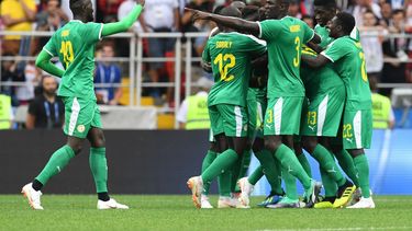 senegal derroto a polonia en el cierre de la primera fecha
