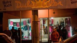 Se hizo pasar por cliente y se llevó la caja registradora con $7.000