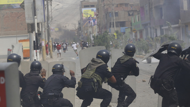 Manifestaciones violentas en Perú