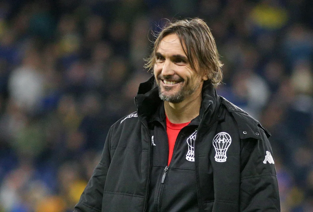 Boca anunció a Diego Martínez como nuevo director técnico
