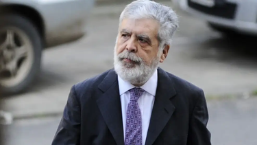 julio de vido fue internado de urgencia por una arritmia