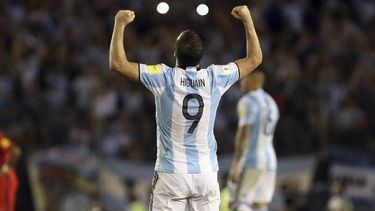 con la vuelta de higuain, sampaoli dio la lista