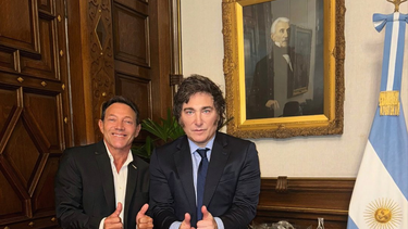 javier milei se reunio con el polemico lobo de wall street, jordan belfort