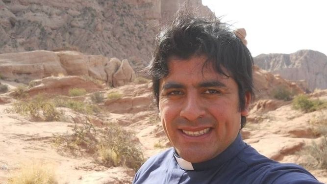 Casan el fallo que ordenaba que el cura Gutiérrez sea juzgado