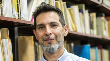 Jorge Alberto Perea. Autor.