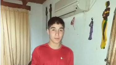 Lo embistieron, perdió sus piernas y falleció a los días
