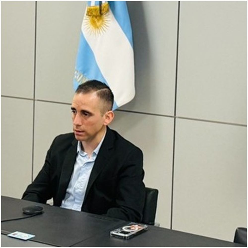 Gallo. “Vi como torturaban a mi compañero y no podia hacer nada”.