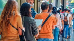 La desocupación fue de 6,4% en el último trimestre de 2024 y afectó a más de 1,4 millones de personas