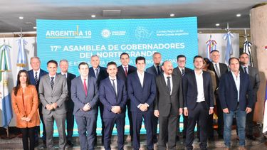 Las diez provincias integrantes de la Región del Norte Grande Argentino son Catamarca, Chaco, Corrientes, Formosa, Jujuy, La Rioja, Misiones, Salta, Santiago del Estero y Tucumán.