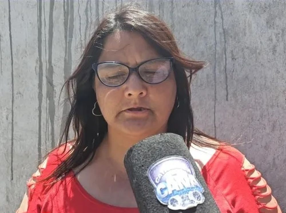 Madre. Del joven agredido.