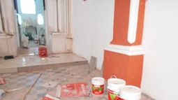 Se llevaron los tachos de pintura de una iglesia tinogasteña