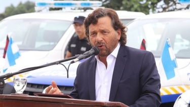 Todo muy lindo. ... pero el poncho no aparece. el salteño gustavo sáenz sintetizó el reclamo de los gobernadores.