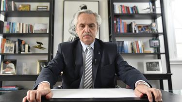 Citaron a indagatoria a Alberto Fernández por la causa Seguros