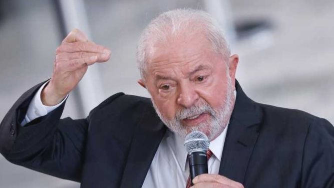 Lula se comunicó con Zelenski para abordar esfuerzos de paz