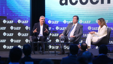 raul jalil expuso la mirada de los gobernadores en el 43° congreso anual de la iaef