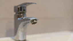 Médica reclama por el estado del agua potable en Fray Mamerto Esquiú Médica reclama por el estado del agua potable en Fray Mamerto Esquiú