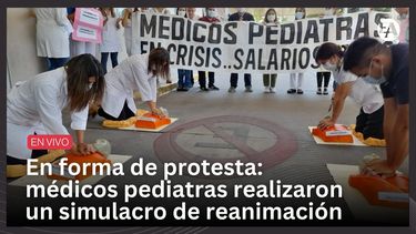 Médicos pediatras realizaron un simulacro de reanimación