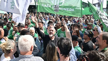 para ate, el decreto que ataca el derecho a huelga fue pedido por las multinacionales y los empresarios millonarios