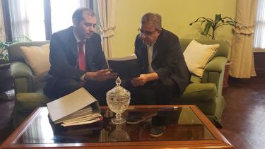 Luna tuvo su primer encuentro con el gobernador