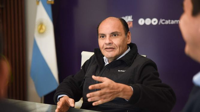 Gustavo Saadi. Intendente de la Capital.&nbsp;