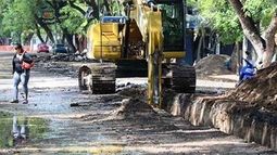 Aseguran que la obra de cloacas en Valle Viejo fue destrabada para retomar los trabajos