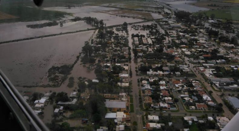 Inundaciones m s de 600 personas evacuadas en Chaco C rdoba