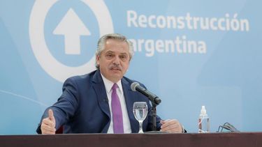 fernandez insistio en que tiene opiniones distintas a las de cristina por el fmi