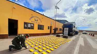 Gendarmería Nacional incautó más de 136 kilos de cocaína