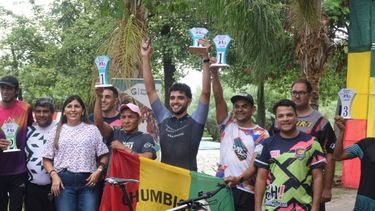 Exitosa fecha de triatlón por equipos