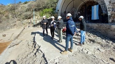 el gobernador confirmo cuando finalizara la obra en la gruta