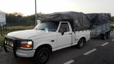 Secuestraron 1.000 bolsas de carbón en Nueva Coneta