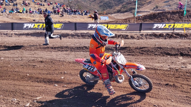 hubo fiesta en el campanas del rosario con la vuelta del motocross