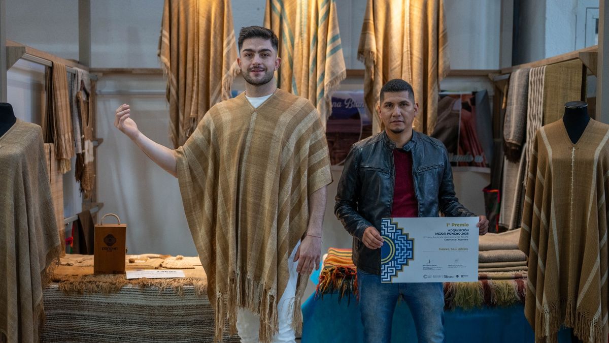 Saúl Suarez se llevó el Premio al Mejor Poncho 2026