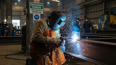 derrumbe industrial: el uso de la capacidad instalada cayo al 54,6% en febrero