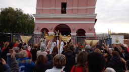 Miles de fieles celebraron a San Cayetano, patrono del pan y el trabajo