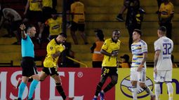 Boca cayó con Barcelona y complica su clasificación