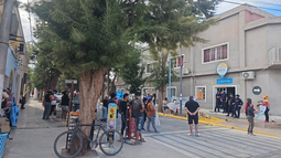 Con una protesta, vecinos de Fiambalá reclaman controles y obras vinculadas a la minería Con una protesta, vecinos de Fiambalá reclaman controles y obras vinculadas a la minería