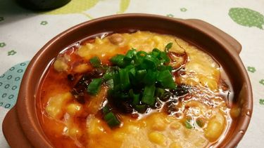 Empanadas, locro y humita en los restaurantes