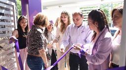 Nuevo Punto Violeta inaugurado por el intendente Gustavo Saadi. 