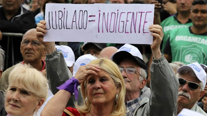 Ajuste y vejez empobrecida: siete de cada diez jubilados no llegan a fin de mes