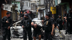 Caos. Se vivieron escenas de guerra en la operación policial más letal contra el crimen organizado. Caos. Se vivieron escenas de guerra en la operación policial más letal contra el crimen organizado.