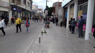 El COE se reunirá para decidir si se retrocede una etapa en el aislamiento