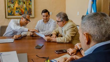 Raúl Jalil recibió al intendente de TInogasta