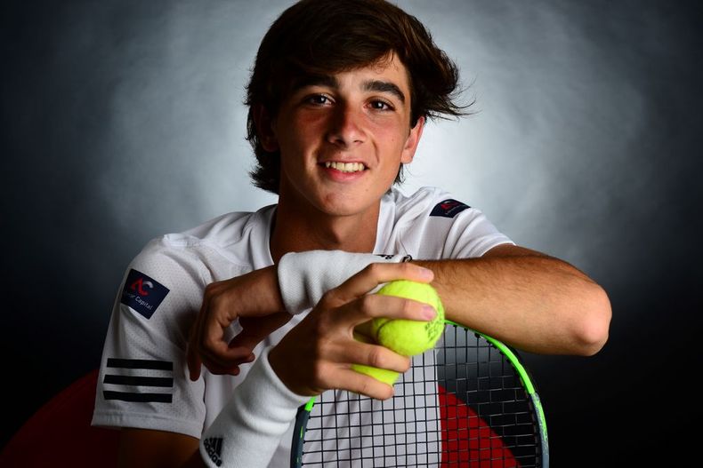 El catamarqueño Manu La Serna clasificó para Roland Garros Junior