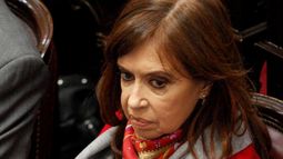 Aplicarán descuentos a la pensión de CFK