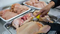 El pollo le gana terreno a la carne vacuna por la caída del poder adquisitivo El pollo le gana terreno a la carne vacuna por la caída del poder adquisitivo