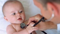 Continúa la falta de pediatras en los centros de salud