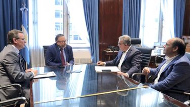 Habrá casi 15 mil tarjetas alimentarias