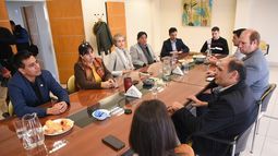 Reuniones con precandidatos